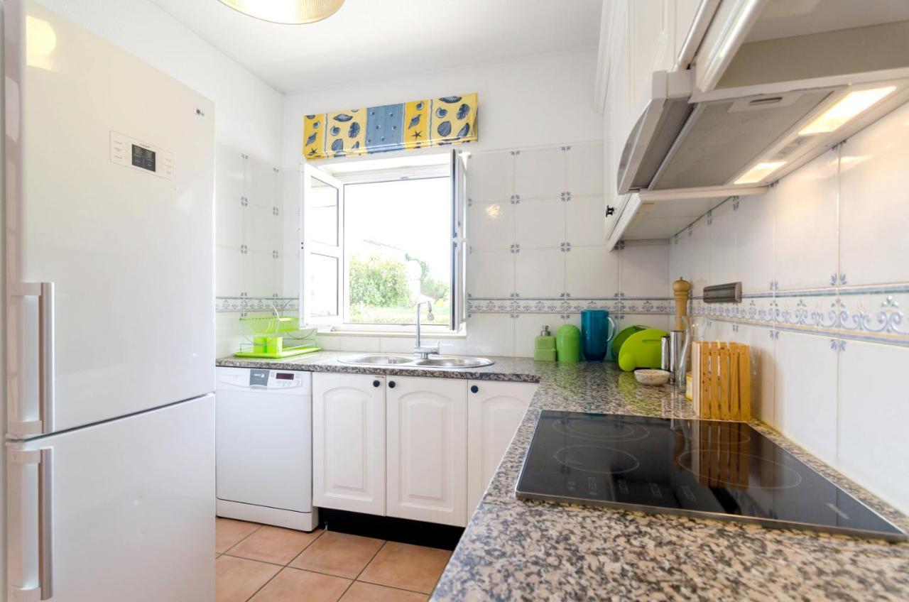 Charming House In Vilamoura With Shared Pool Екстериор снимка