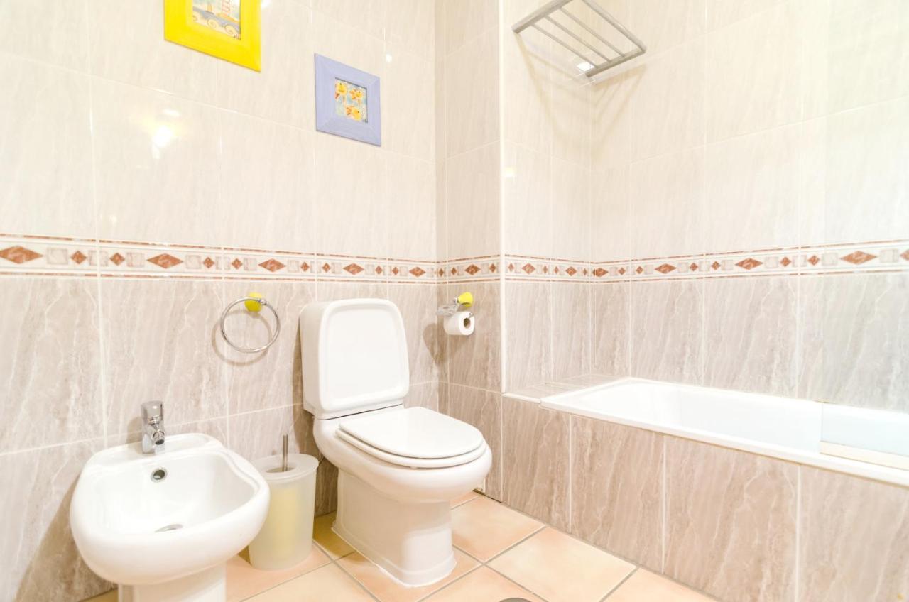 Charming House In Vilamoura With Shared Pool Екстериор снимка