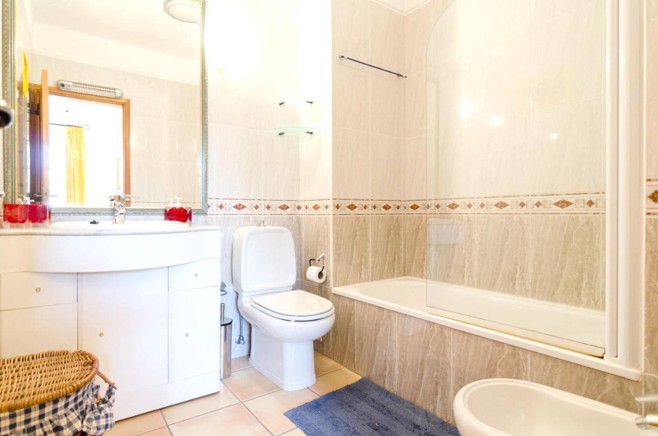 Charming House In Vilamoura With Shared Pool Екстериор снимка
